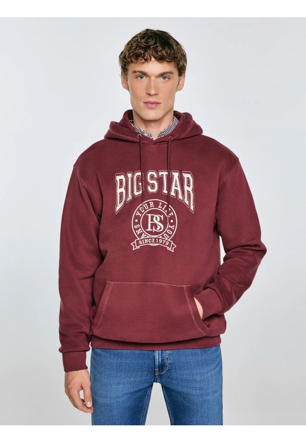 Big-Star - Bluza męska z kapturem z haftem bordowa Adam 604. Typ kołnierza: kaptur. Kolor: czerwony. Materiał: dzianina. Wzór: haft