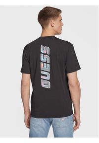 Guess T-Shirt Buster Z3GI06 J1314 Czarny Slim Fit. Kolor: czarny. Materiał: bawełna