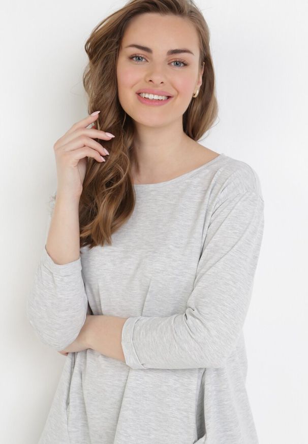 Born2be - Szara Bluza Mathymes. Okazja: na co dzień. Kolor: szary. Materiał: dzianina, jeans. Styl: casual
