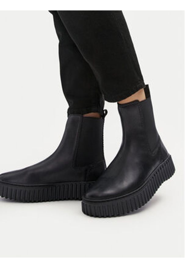 Clarks Sztyblety Torhill Maple 26173858 Czarny. Kolor: czarny. Materiał: skóra