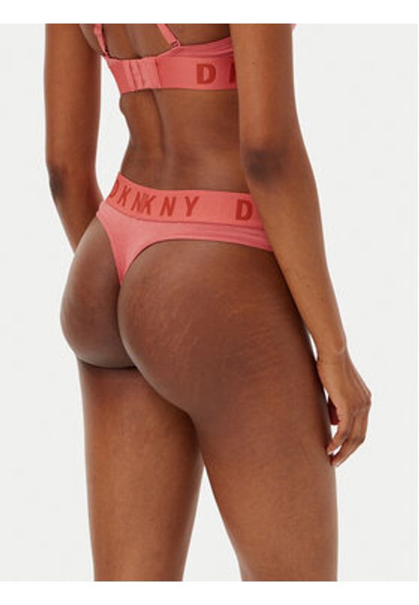 DKNY Stringi DK4529 Różowy. Kolor: różowy. Materiał: bawełna