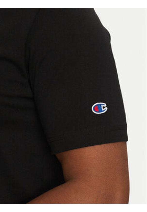 Champion T-Shirt 221621 Czarny Standard Fit. Kolor: czarny. Materiał: bawełna