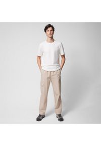outhorn - Spodnie tkaninowe cargo męskie - beżowe. Kolor: beżowy. Materiał: tkanina #6