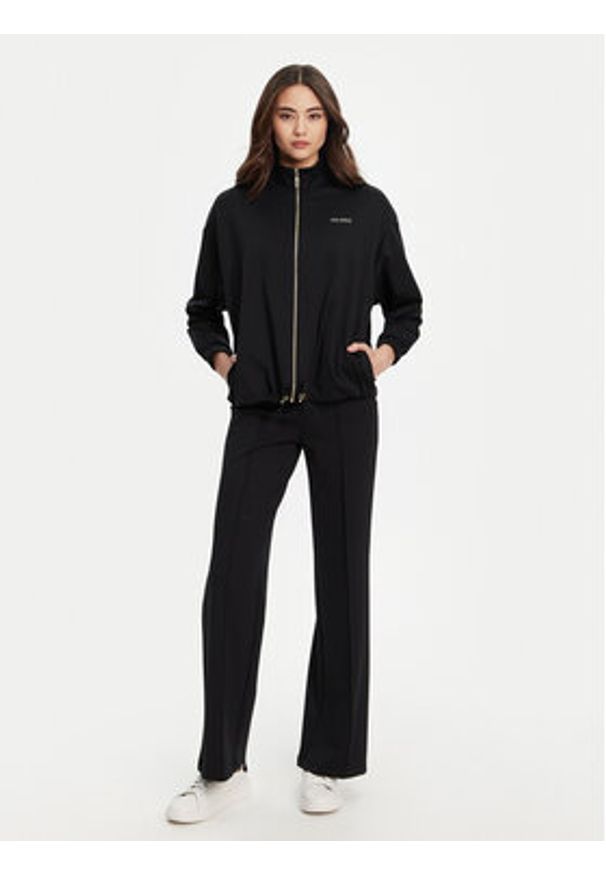 Guess Bluza V5YL09 KCX42 Czarny Regular Fit. Kolor: czarny. Materiał: syntetyk