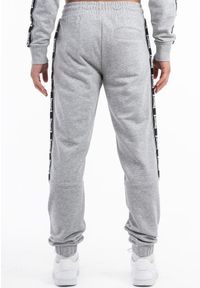 Spodnie dresowe klasyczne Lonsdale Grutness. Kolor: czarny, szary, wielokolorowy. Materiał: dresówka. Długość: długie. Styl: klasyczny #2