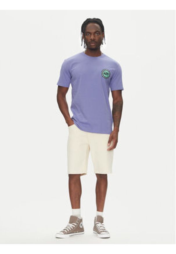 Quiksilver T-Shirt Circle Back Ss EQYZT08054 Fioletowy Regular Fit. Kolor: fioletowy. Materiał: bawełna