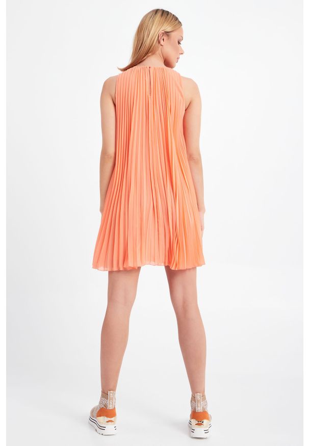 Sukienka Emporio Armani elegancka