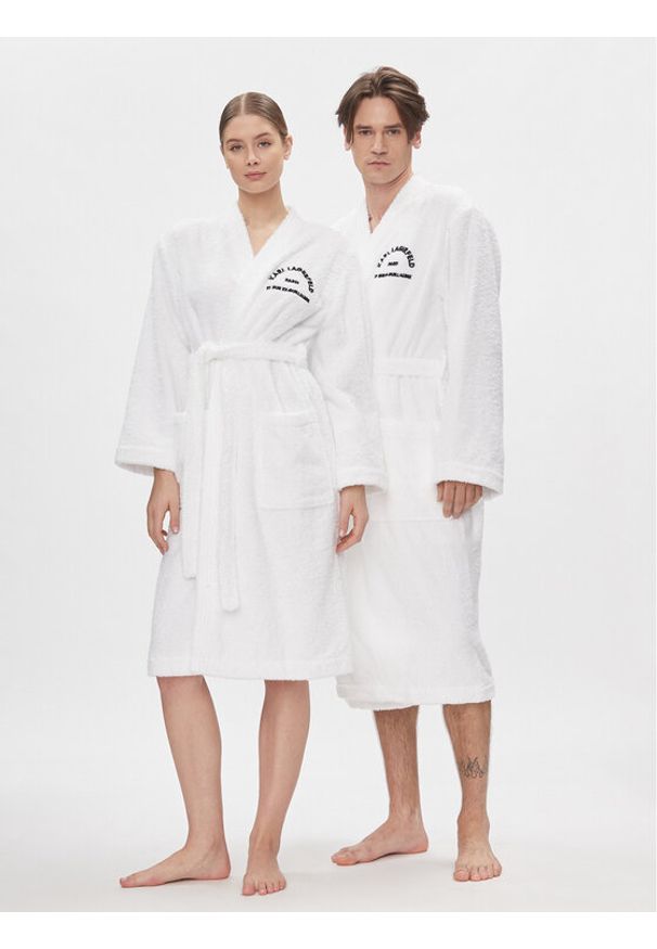 Karl Lagerfeld - KARL LAGERFELD Szlafrok Unisex Logo 225W2190 Biały. Typ kołnierza: dekolt w karo. Kolor: biały. Materiał: bawełna