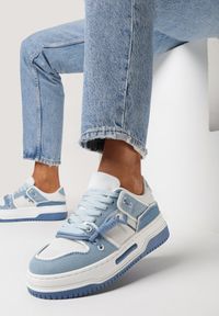 Born2be - Niebieskie Sneakersy na Platformie z Ozdobnym Sznurowaniem Awidea. Kolor: niebieski. Materiał: jeans. Obcas: na platformie #1