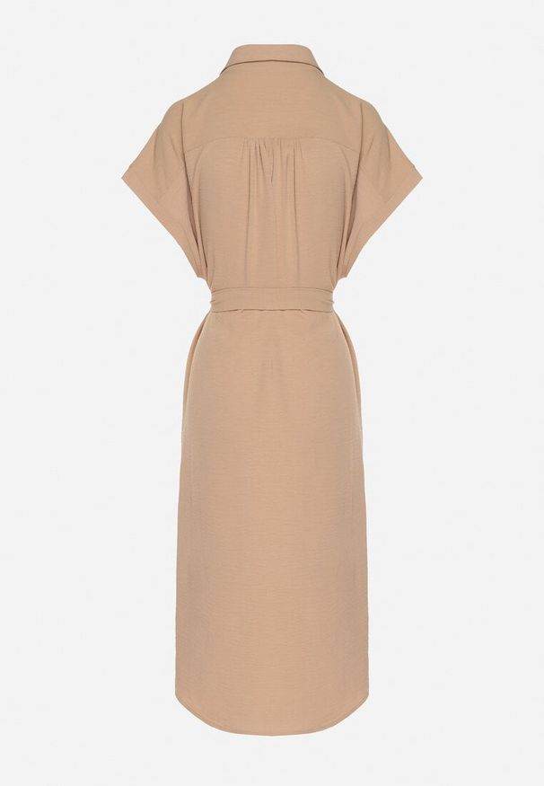 Born2be - Jasnobrązowa Sukienka z Bawełną i Ozdobnym Paskiem Savanire. Okazja: na co dzień. Kolor: brązowy. Materiał: bawełna. Typ sukienki: koszulowe. Styl: klasyczny, casual, elegancki