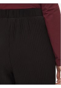 Pieces Spodnie materiałowe 17144047 Czarny Wide Leg. Kolor: czarny. Materiał: syntetyk