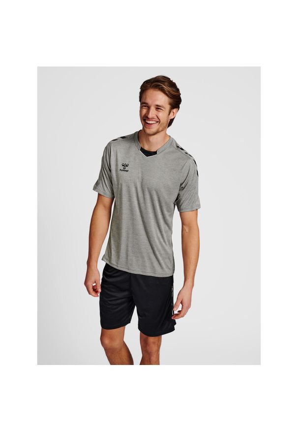 Jersey Hummel hmlhmlCORE. Kolor: szary. Materiał: jersey. Sport: piłka nożna