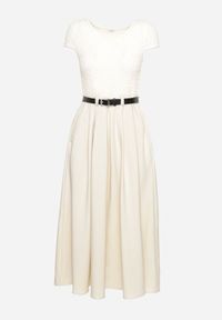 Born2be - Beżowa Rozkloszowana Sukienka z Paskiem z Imitacji Skóry Drinna. Typ kołnierza: dekolt w kształcie V. Kolor: beżowy. Materiał: skóra. Długość rękawa: krótki rękaw. Wzór: aplikacja. Styl: elegancki #2