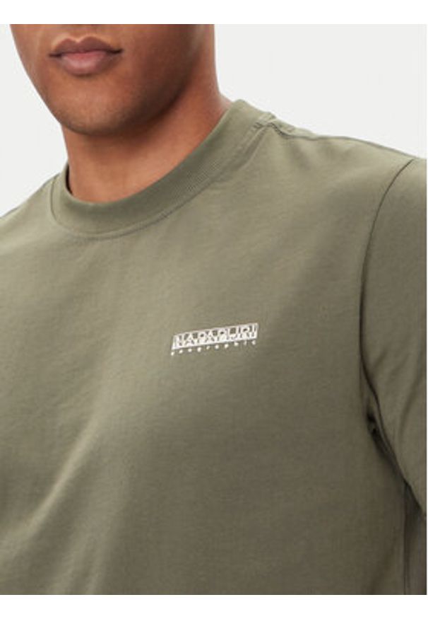 Napapijri T-Shirt Smallbox NP0A88TR Zielony Regular Fit. Kolor: zielony. Materiał: bawełna
