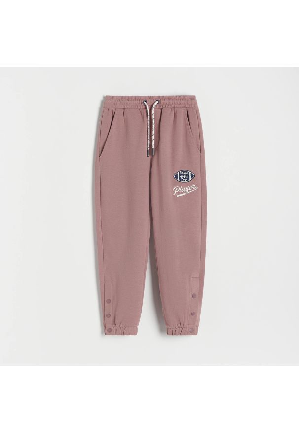 Reserved - Luźne spodnie dresowe - Fioletowy. Kolor: fioletowy. Materiał: dresówka