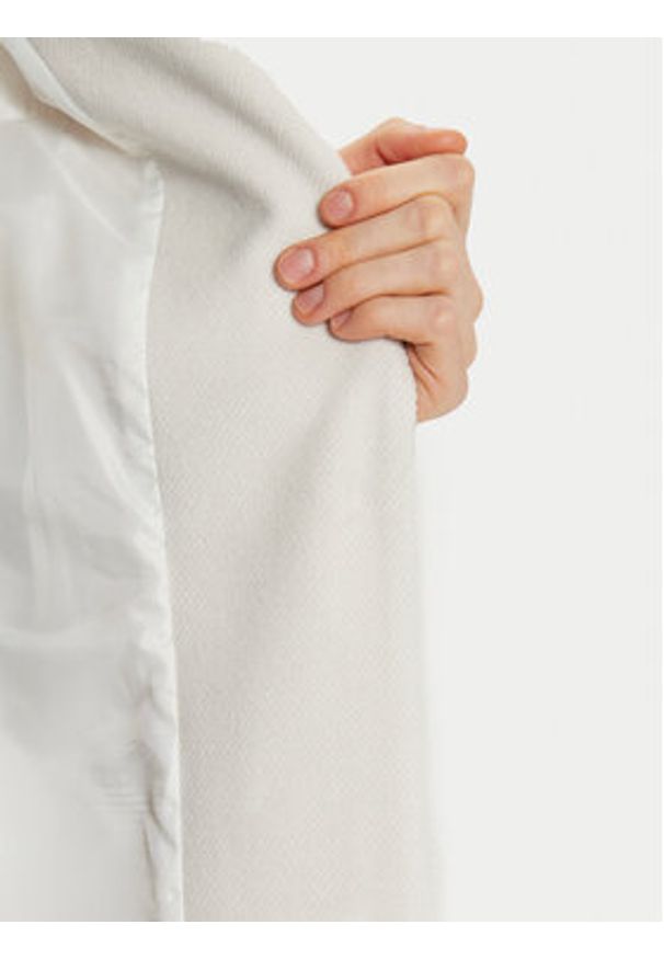 Artigli Płaszcz przejściowy ACCP000317 Écru Regular Fit. Kolor: kremowy. Materiał: syntetyk