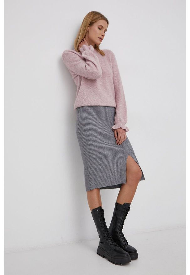 Vila Spódnica kolor szary midi prosta. Okazja: na co dzień. Kolor: szary. Materiał: dzianina. Styl: casual