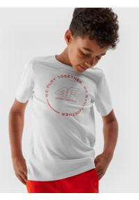 4f - T-shirt z bawełny organicznej chłopięcy. Kolor: biały. Materiał: bawełna. Wzór: nadruk