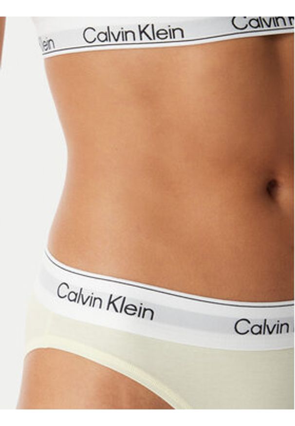 Calvin Klein Underwear Figi klasyczne LV00QF8520 Kremowy. Kolor: kremowy. Materiał: bawełna