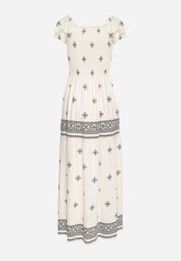 Born2be - Jasnobeżowa Sukienka z Wiskozy ze Wzorem Boho Ellirose. Okazja: na co dzień. Kolor: beżowy. Materiał: wiskoza. Wzór: aplikacja. Sezon: wiosna. Styl: boho