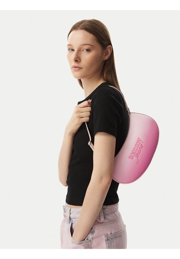 Tommy Jeans Torebka Tjw Must Degrade Shoulder Bag AW0AW18774 Różowy jasny. Kolor: różowy. Materiał: skórzane