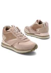 Hot Potatoes by Gioseppo - Beżowe Sneakersy Gioseppo Modne Obuwie Damskie Na Koturnie. Okazja: na co dzień, na spacer. Kolor: beżowy. Materiał: zamsz, materiał. Obcas: na koturnie. Styl: casual, sportowy, klasyczny, elegancki