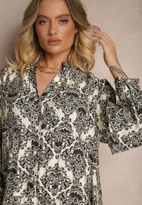 Renee - Czarna Wiskozowa Sukienka w Ornamentalny Wzór o Rozkloszowanym Kroju Gonalia. Okazja: na co dzień. Typ kołnierza: dekolt w kształcie V. Kolor: czarny. Materiał: wiskoza. Długość rękawa: długi rękaw. Typ sukienki: oversize, rozkloszowane. Styl: casual, elegancki #3
