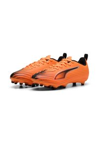 Puma - Młodzieżowe buty piłkarskie ULTRA 6 PLAY FG/AG PUMA. Kolor: żółty, wielokolorowy, czarny, czerwony, pomarańczowy. Materiał: syntetyk. Szerokość cholewki: normalna. Sport: piłka nożna #1
