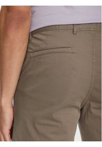 BOSS Szorty materiałowe 50536723 Beżowy Slim Fit. Kolor: beżowy. Materiał: bawełna