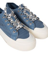 Love Moschino Trampki | JA15022G1LIYI | Kobieta | Niebieski. Okazja: na co dzień, na spacer. Kolor: niebieski. Materiał: tkanina, skóra. Sezon: lato. Styl: casual #3