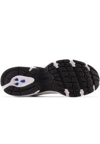 Buty unisex New Balance MR530CE – beżowe. Okazja: na co dzień. Kolor: beżowy. Materiał: tworzywo sztuczne, materiał, tkanina. Szerokość cholewki: normalna. Sezon: lato #3