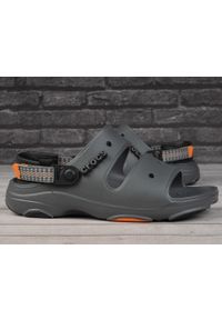 Sandały męskie do chodzenia Crocs CLASSIC ALL TERRAIN. Kolor: czarny, pomarańczowy, wielokolorowy. Sezon: lato