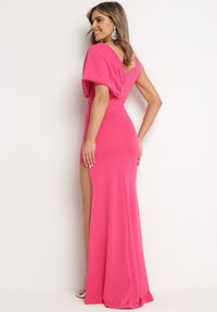 Born2be - Fuksjowa Sukienka Koktajlowa z Asymetryczną Górą i Ozdobnym Marszczeniem Flamelia. Okazja: na co dzień, na imprezę. Kolor: różowy. Typ sukienki: asymetryczne. Styl: wizytowy #2