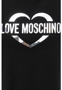 Love Moschino Sukienka kolor czarny mini oversize. Kolor: czarny. Materiał: dzianina. Długość rękawa: krótki rękaw. Typ sukienki: oversize. Długość: mini #3