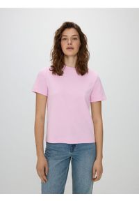 Reserved - T-shirt regular z merceryzowanej bawełny - różowy. Kolor: różowy. Materiał: bawełna
