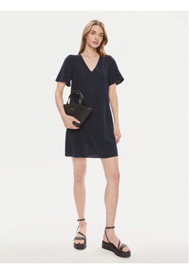Vero Moda Sukienka letnia Mymilo 10303686 Granatowy Regular Fit. Kolor: niebieski. Materiał: len, wiskoza. Sezon: lato