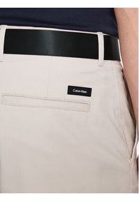 Calvin Klein Szorty materiałowe Modern Twill K10K111788 Beżowy Slim Fit. Kolor: beżowy. Materiał: bawełna #4