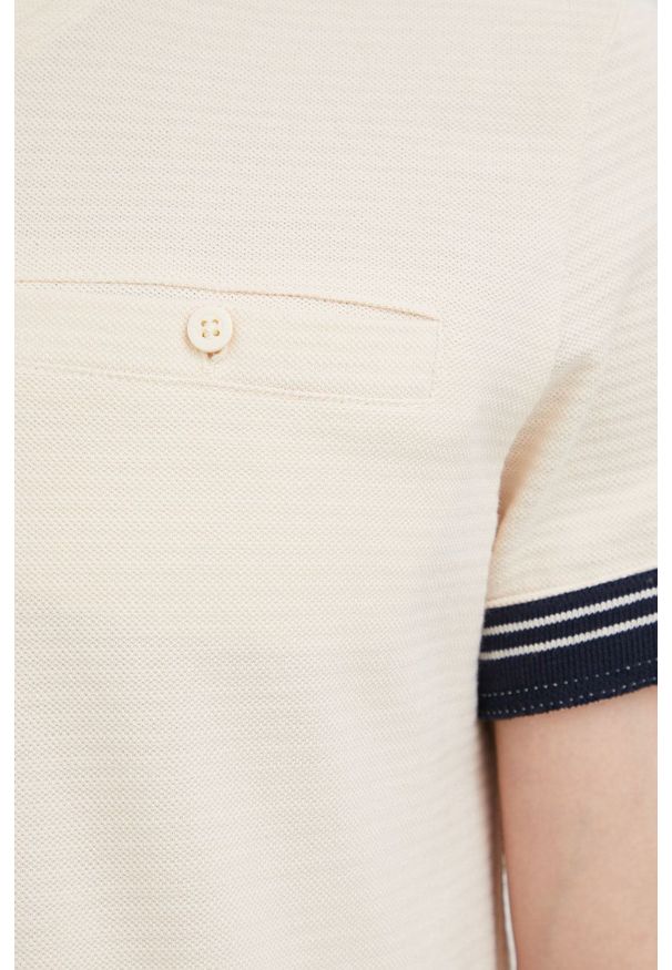 Tom Tailor t-shirt bawełniany kolor beżowy gładki. Kolor: beżowy. Materiał: bawełna. Wzór: gładki