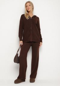 Born2be - Brązowy Komplet Dzianinowy z Wełną Bluza z Kapturem i Szerokie Spodnie Otisela. Kolor: brązowy. Materiał: dzianina, wełna #7