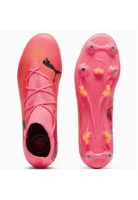 Buty piłkarskie Puma Future 7 Match MxSG M 107714-03 różowe. Kolor: różowy. Materiał: dzianina, syntetyk. Szerokość cholewki: normalna. Sport: piłka nożna #4