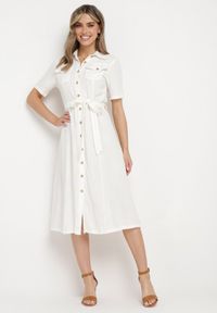 Born2be - Biała Koszulowa Sukienka z Wiskozy z Lnem Zapinana na Guziki z Materiałowym Paskiem Fidilla. Okazja: na co dzień, na spotkanie biznesowe. Kolor: biały. Materiał: len, wiskoza, materiał. Wzór: aplikacja. Typ sukienki: koszulowe. Styl: biznesowy, casual, elegancki #2