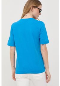 Love Moschino t-shirt bawełniany. Okazja: na co dzień. Kolor: niebieski. Materiał: bawełna. Długość rękawa: krótki rękaw. Długość: krótkie. Styl: casual #5