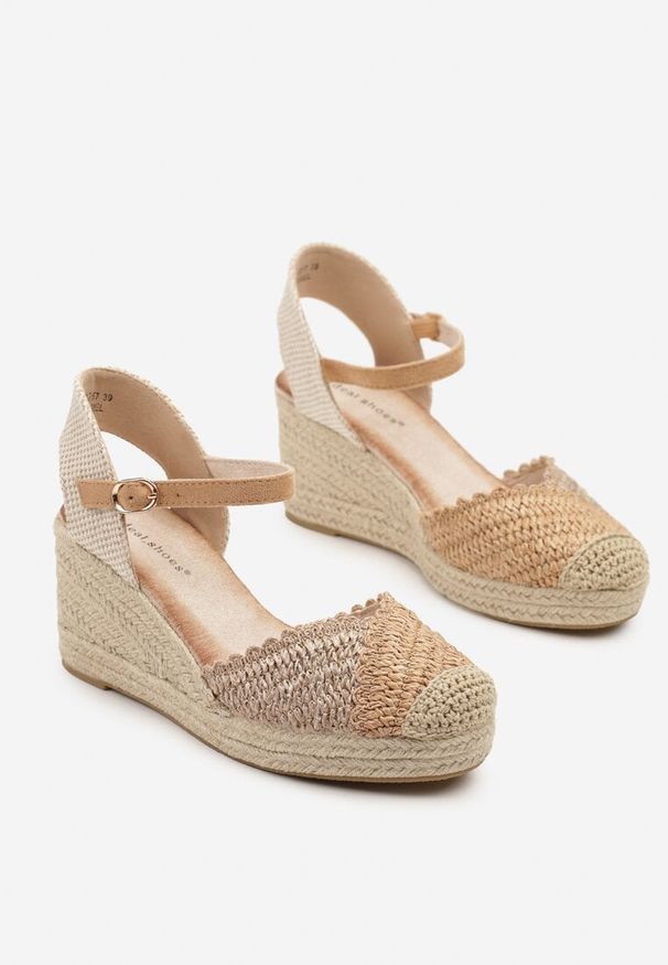 Born2be - Brązowe Sandały w Stylu Espadryli na Plecionym Koturnie Anniviora. Okazja: na co dzień. Kolor: brązowy. Sezon: lato. Obcas: na koturnie. Styl: elegancki, casual, retro
