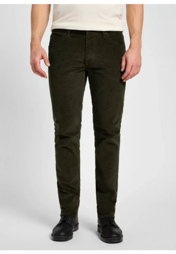 Lee - LEE MĘSKIE SPODNIE SZTRUKSOWE LEE DAREN ZIP FLY BLACK 112365814