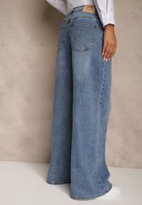 Renee - Niebieskie Jeansy Wide Leg High Waist z Błyszczącymi Zdobieniami Lilyss. Okazja: na co dzień, na imprezę. Stan: podwyższony. Kolor: niebieski. Wzór: aplikacja. Styl: casual, klasyczny, rockowy #3