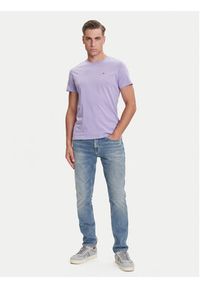 Tommy Jeans T-Shirt DM0DM04411 Fioletowy Slim Fit. Kolor: fioletowy. Materiał: bawełna #2