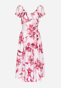 Born2be - Jasnobeżowa Sukienka w Kwiaty z Dekoltem Łódką z Bawełną o Rozkloszowanym Kroju Annilva. Okazja: na spacer, na imprezę, na co dzień. Typ kołnierza: dekolt w łódkę. Kolor: beżowy. Materiał: bawełna. Długość rękawa: krótki rękaw. Wzór: kwiaty. Sezon: wiosna, lato. Styl: elegancki, casual, klasyczny #2