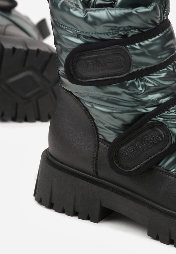 Born2be - Ciemnozielone Śniegowce na Rzepy Theman. Wysokość cholewki: za kostkę. Zapięcie: rzepy. Kolor: zielony. Materiał: materiał. Szerokość cholewki: normalna