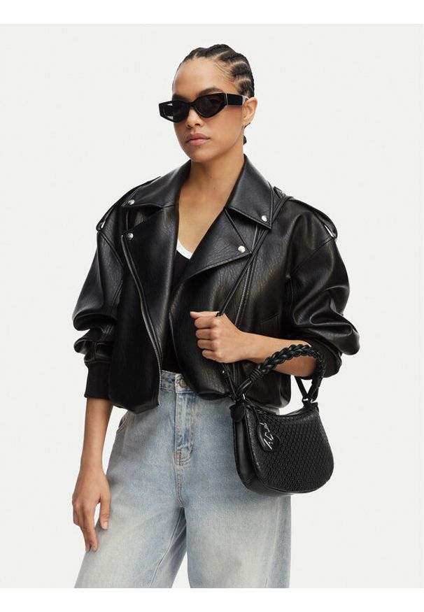 Armani Exchange Torebka XW002228 AF22632 UC001 Czarny. Kolor: czarny. Materiał: skórzane