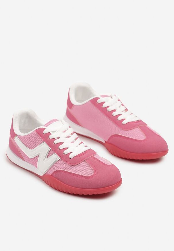 Renee - Różowe Sneakersy Klasyczne Tenisówki Istia. Okazja: na co dzień. Kolor: różowy. Materiał: jeans. Wzór: aplikacja. Obcas: na obcasie. Wysokość obcasa: niski